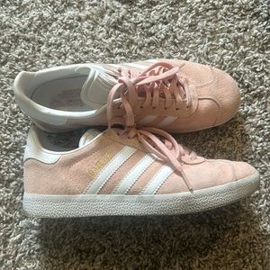 Adidas Gazelle size 7.5
